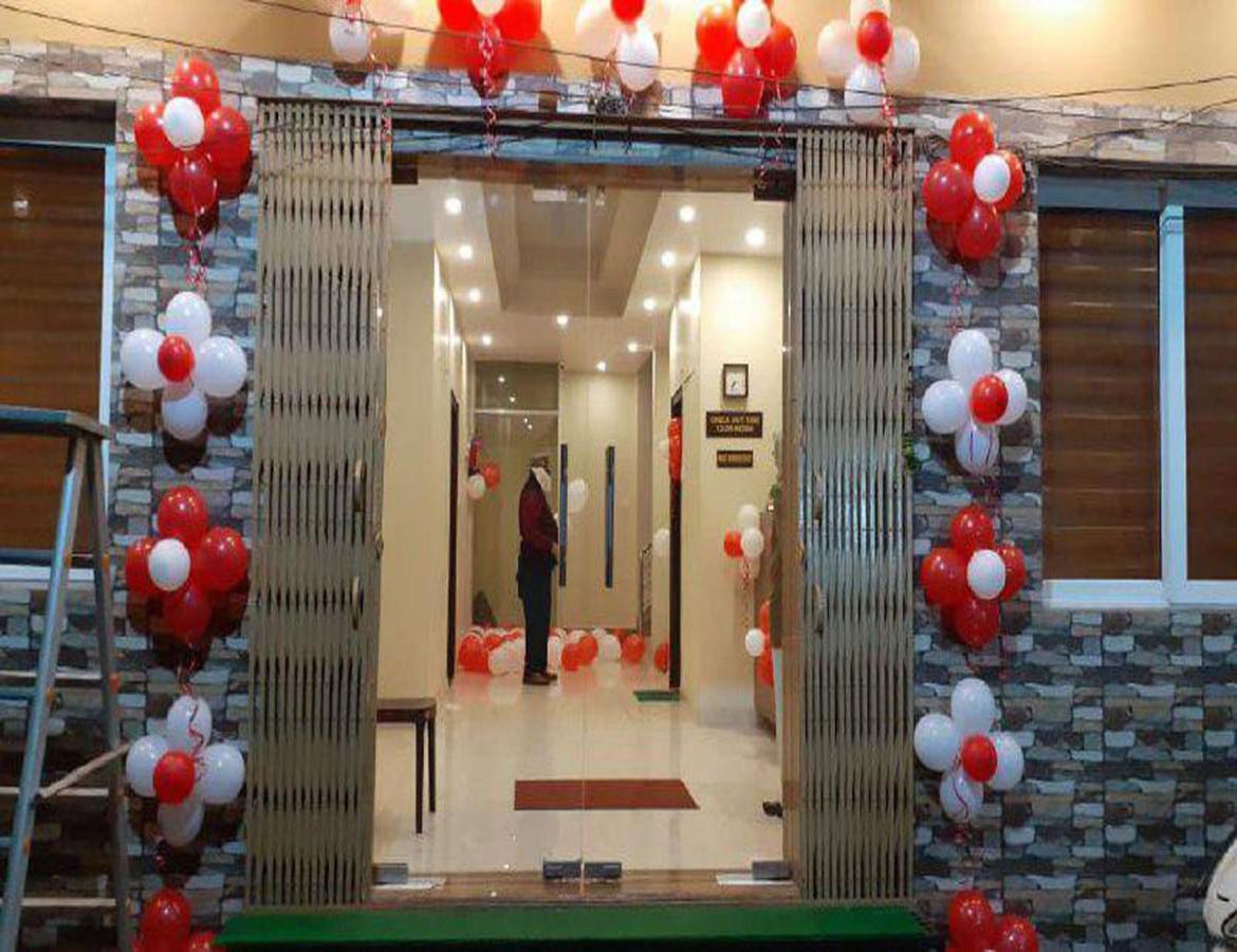 Hotel Artika Inn Varanasi Exterior photo